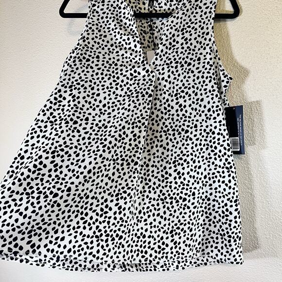 NWT Bobeau Collection Women's Size Small Black White Spotted Sleeveless Blouse - Picture 2 of 8